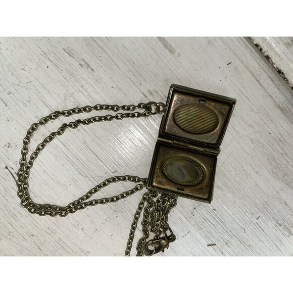 Little House on the Prairie- Tv Show Book Charm Locket necklace laura ingalls - Picture 5 of 8